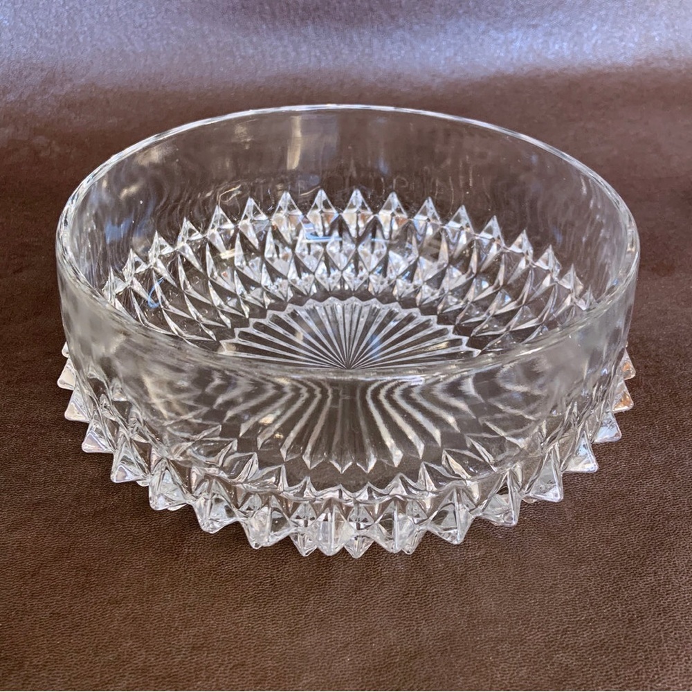 Vintage Clear "Diamond Point" Serving Bowl, Indiana Glass Co. USA